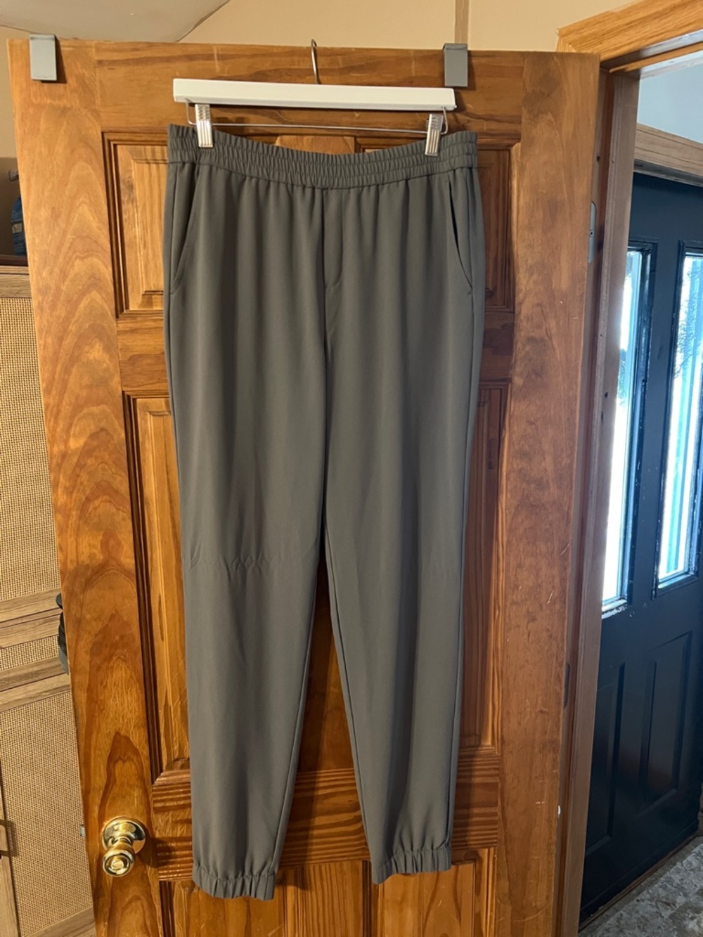 Banana Republic Gray Elastic Cuff Jogger Trousers